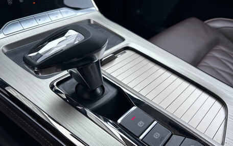 CheryExeed VX, 2022 год, 2 900 000 рублей, 14 фотография