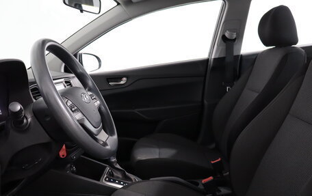 Hyundai Solaris II рестайлинг, 2017 год, 1 179 000 рублей, 8 фотография