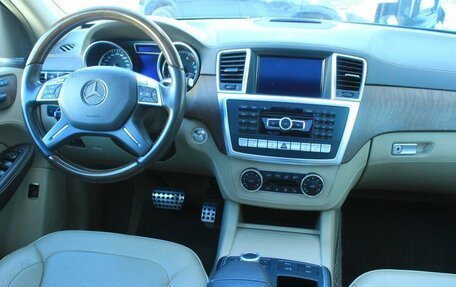 Mercedes-Benz M-Класс, 2012 год, 2 749 000 рублей, 3 фотография