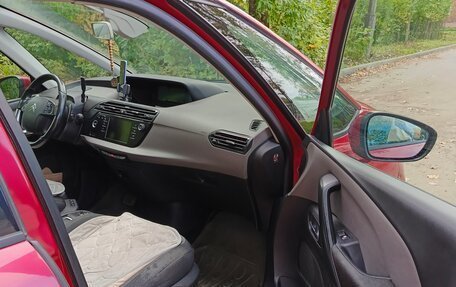 Citroen C4 Picasso II рестайлинг, 2017 год, 1 670 000 рублей, 4 фотография