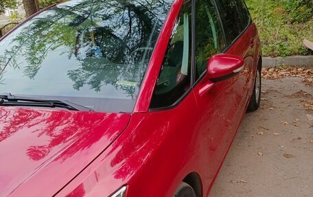 Citroen C4 Picasso II рестайлинг, 2017 год, 1 670 000 рублей, 2 фотография