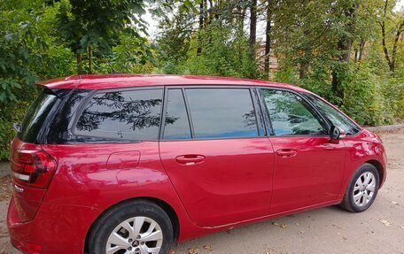 Citroen C4 Picasso II рестайлинг, 2017 год, 1 670 000 рублей, 14 фотография