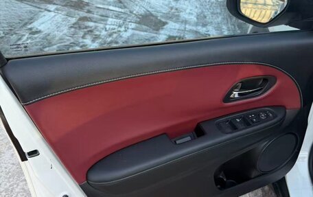 Honda Vezel, 2021 год, 1 590 000 рублей, 22 фотография