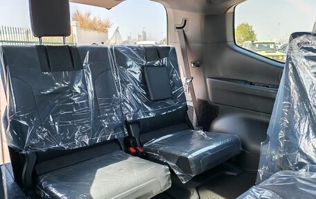 Toyota Land Cruiser, 2025 год, 12 485 000 рублей, 16 фотография