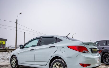 Hyundai Solaris II рестайлинг, 2013 год, 678 000 рублей, 5 фотография