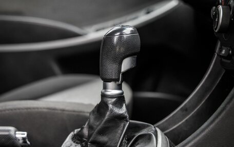 Hyundai Solaris II рестайлинг, 2013 год, 678 000 рублей, 28 фотография