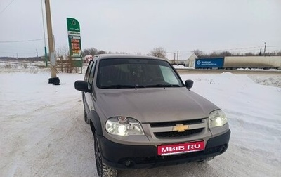 Chevrolet Niva I рестайлинг, 2018 год, 750 000 рублей, 1 фотография