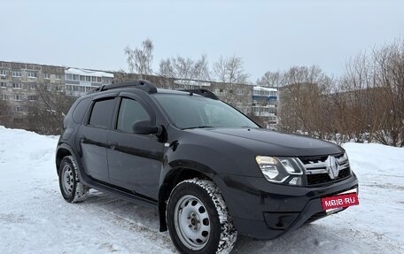 Renault Duster I рестайлинг, 2015 год, 860 000 рублей, 1 фотография