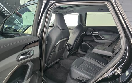 Audi Q5, 2025 год, 7 590 000 рублей, 14 фотография