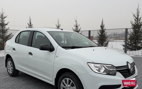 Renault Logan II, 2019 год, 990 000 рублей, 2 фотография