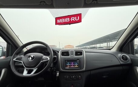 Renault Logan II, 2019 год, 990 000 рублей, 13 фотография