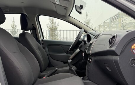 Renault Logan II, 2019 год, 990 000 рублей, 17 фотография