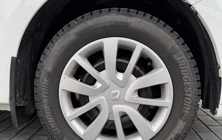 Renault Logan II, 2019 год, 990 000 рублей, 22 фотография