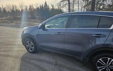 KIA Sportage IV рестайлинг, 2018 год, 1 980 000 рублей, 15 фотография