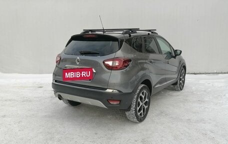 Renault Kaptur I рестайлинг, 2017 год, 1 100 000 рублей, 5 фотография