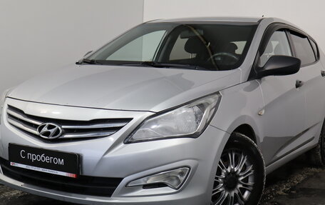 Hyundai Solaris II рестайлинг, 2015 год, 929 000 рублей, 3 фотография