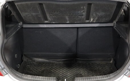 Hyundai Solaris II рестайлинг, 2015 год, 929 000 рублей, 14 фотография