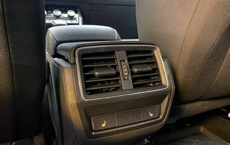 Skoda Karoq I, 2021 год, 2 159 000 рублей, 18 фотография