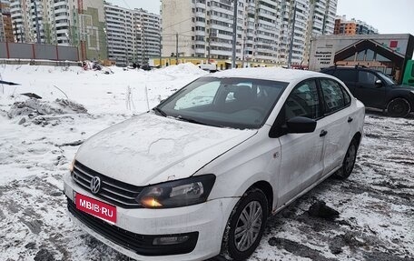 Volkswagen Polo VI (EU Market), 2017 год, 629 000 рублей, 1 фотография