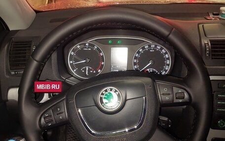 Skoda Octavia, 2013 год, 800 000 рублей, 2 фотография