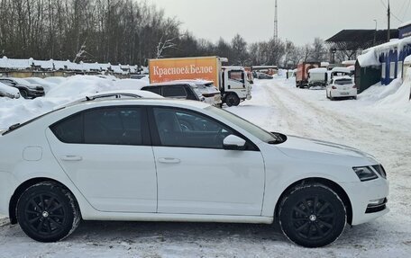 Skoda Octavia, 2020 год, 2 450 000 рублей, 11 фотография