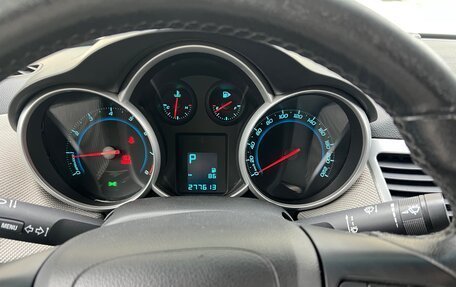 Chevrolet Cruze II, 2012 год, 660 000 рублей, 4 фотография