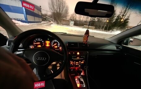 Audi A4, 2002 год, 400 000 рублей, 21 фотография