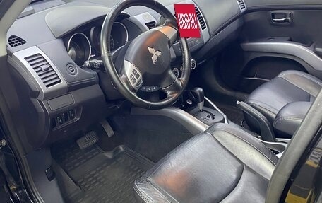 Mitsubishi Outlander III рестайлинг 3, 2011 год, 1 430 000 рублей, 9 фотография