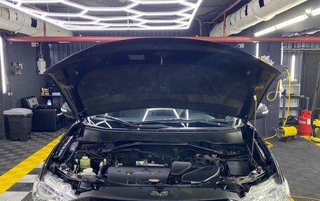 Mitsubishi Outlander III рестайлинг 3, 2011 год, 1 430 000 рублей, 14 фотография