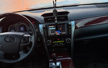 Toyota Camry, 2012 год, 1 550 000 рублей, 8 фотография