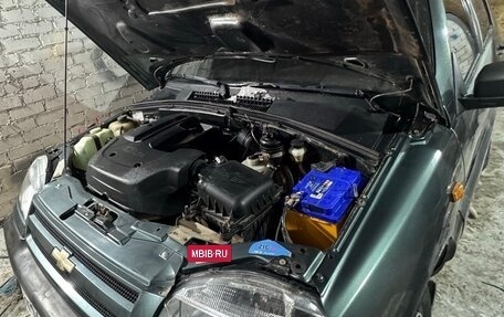 Chevrolet Niva I рестайлинг, 2008 год, 325 000 рублей, 3 фотография