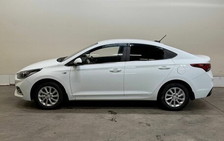 Hyundai Solaris II рестайлинг, 2018 год, 1 377 000 рублей, 5 фотография