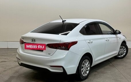 Hyundai Solaris II рестайлинг, 2018 год, 1 377 000 рублей, 2 фотография