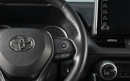 Toyota RAV4, 2021 год, 3 330 000 рублей, 13 фотография