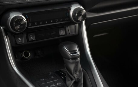 Toyota RAV4, 2021 год, 3 330 000 рублей, 16 фотография