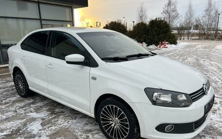Volkswagen Polo VI (EU Market), 2014 год, 799 000 рублей, 3 фотография
