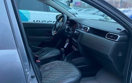 Renault Duster, 2022 год, 1 692 000 рублей, 13 фотография