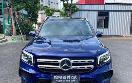 Mercedes-Benz GLB, 2022 год, 2 812 125 рублей, 2 фотография