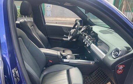 Mercedes-Benz GLB, 2022 год, 2 812 125 рублей, 14 фотография