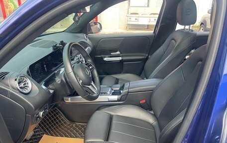 Mercedes-Benz GLB, 2022 год, 2 812 125 рублей, 13 фотография