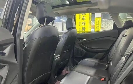 Chevrolet Tracker, 2022 год, 1 250 000 рублей, 9 фотография