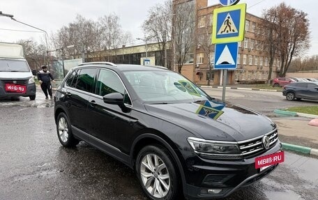 Volkswagen Tiguan II, 2018 год, 3 200 000 рублей, 5 фотография