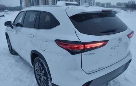 Toyota Highlander, 2025 год, 5 450 000 рублей, 5 фотография