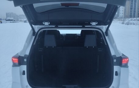 Toyota Highlander, 2025 год, 5 450 000 рублей, 7 фотография