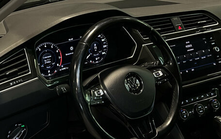 Volkswagen Tiguan II, 2017 год, 2 195 000 рублей, 13 фотография