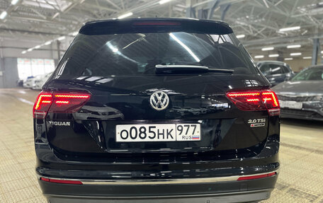 Volkswagen Tiguan II, 2017 год, 2 590 000 рублей, 6 фотография