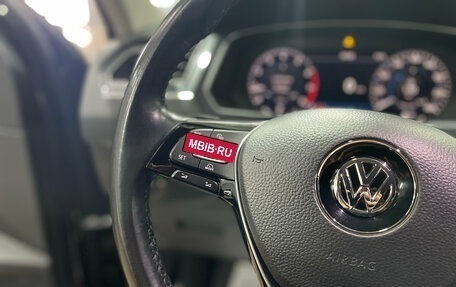 Volkswagen Tiguan II, 2017 год, 2 590 000 рублей, 21 фотография