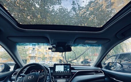 Toyota Camry, 2023 год, 3 350 000 рублей, 9 фотография