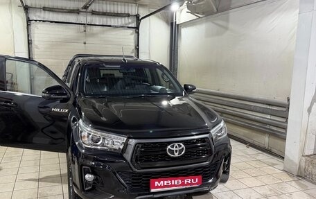 Toyota Hilux VIII, 2019 год, 3 410 000 рублей, 1 фотография