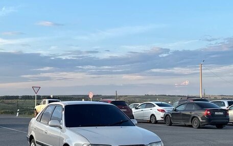 Toyota Sprinter VIII (E110), 1996 год, 310 000 рублей, 1 фотография